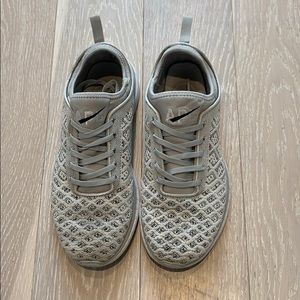 APL Techloom Phantom Sneakers